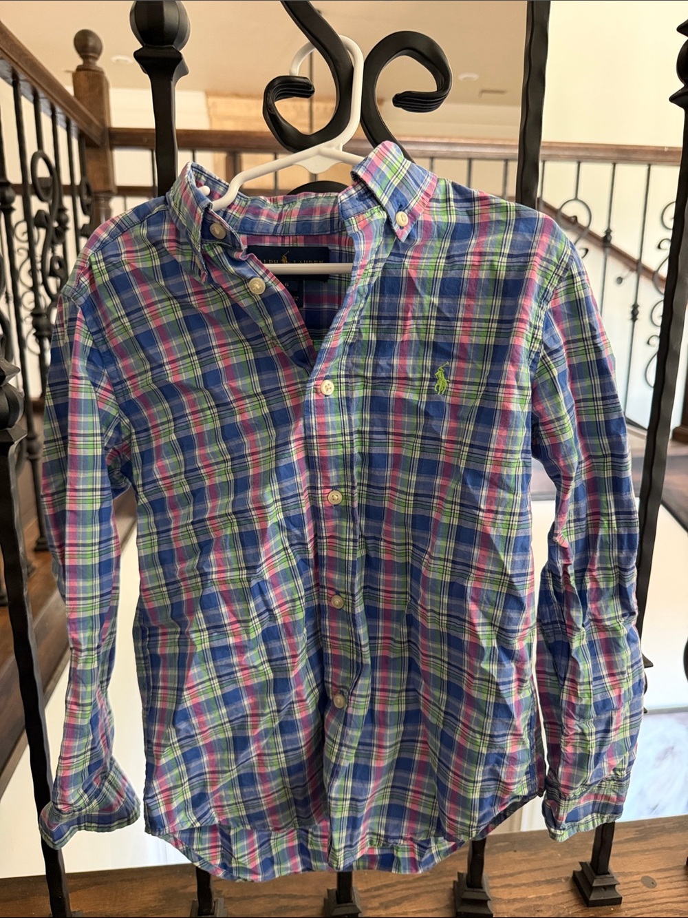Perfect condition button up